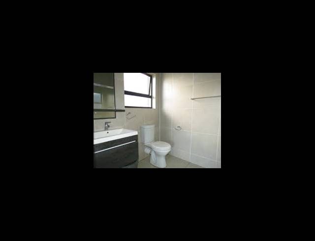 1 BEDROOM TOWNHOUSE FOR SALE IN MODDERFONTEIN